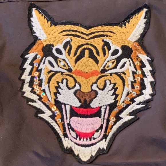 Urban Republic CUSTOMIZED Bomber Jacket - Picture 4 of 4